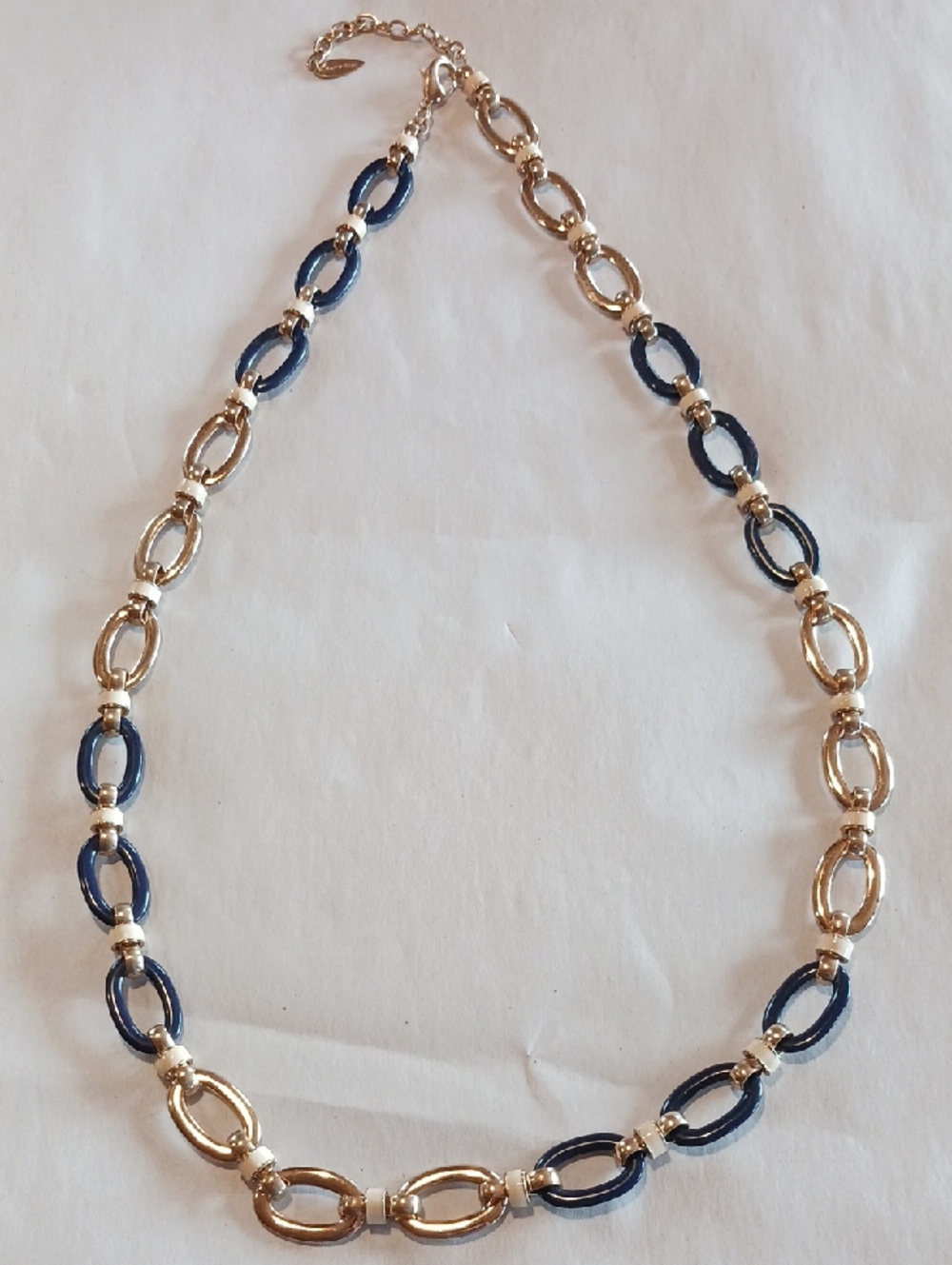 Coldwater Creek Gold and Navy Link Necklace